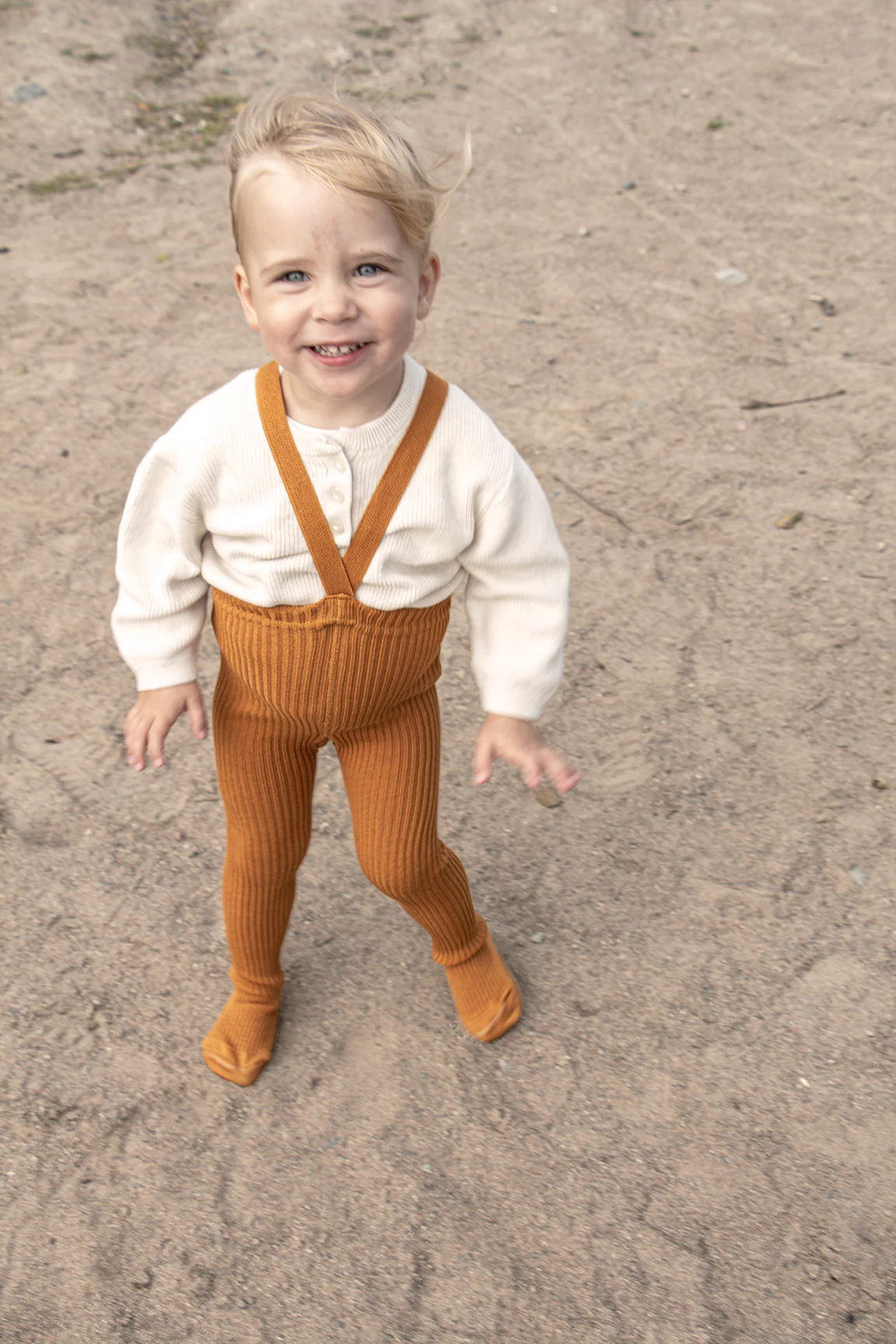 Silly Silas „Hippy Amber Footed“ – pėdkelnės-kojinės su petnešėlėmis - Image 2