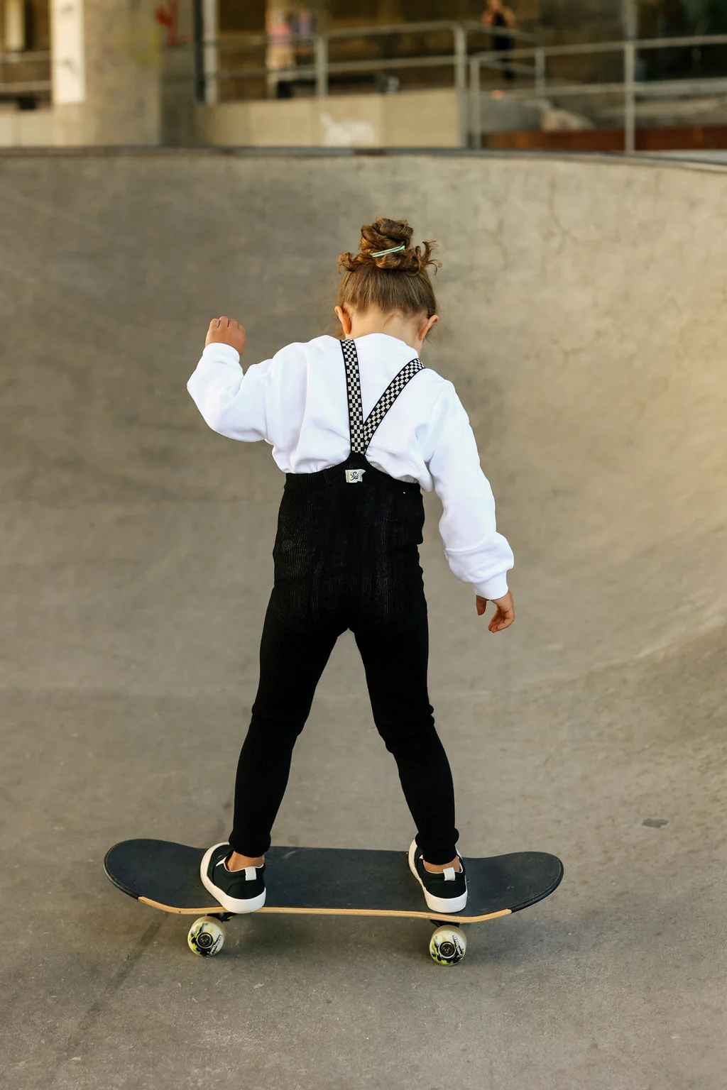 Silly Silas „Footless Classic Black Checked“ – be pėdučių pėdkelnės-kojinės su petnešėlėmis